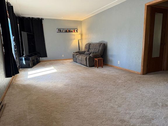 2nd image of 310 Fuller Street