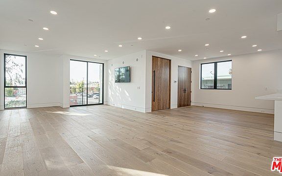 4th image of 614 5th Ave #A