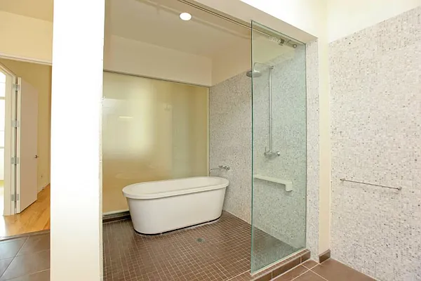 Rented by Town Residential | media 9