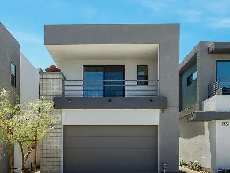 2695 Majestic Way — Photo 1