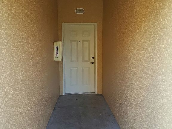 3rd image of 1794 Concordia Lake Cir