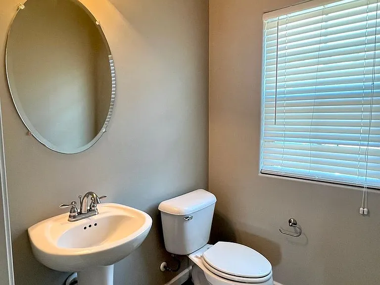 5305 Tony Lama Ln — Photo 10
