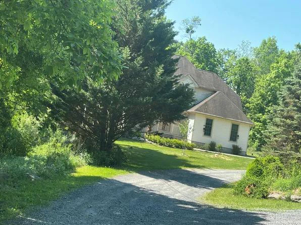 115 Song Lane Brook Way, East Stroudsburg, PA 18301