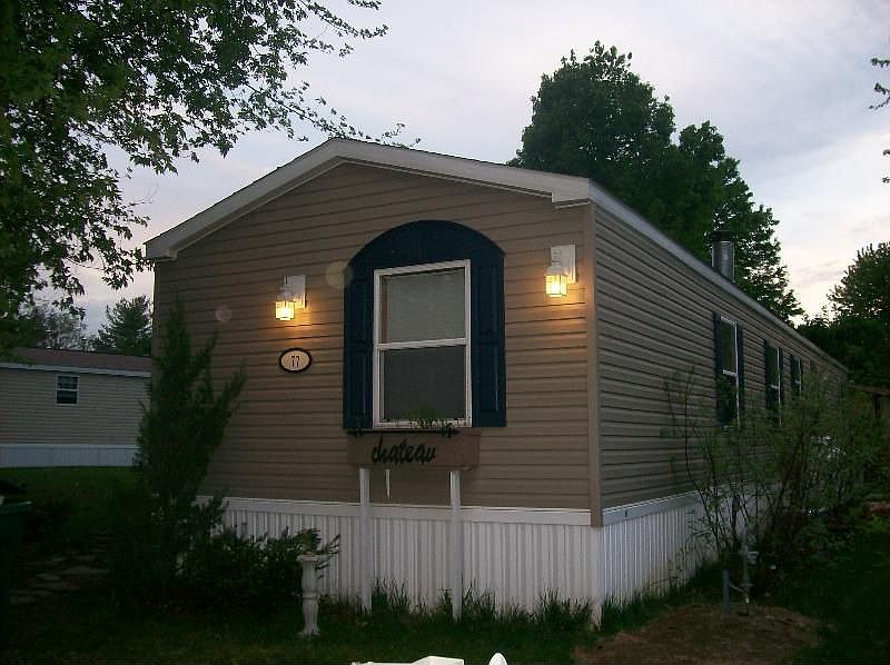 1st image of 77 Pyramid Pines Est