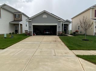 1898 Lakecrest Dr, Columbus, IN