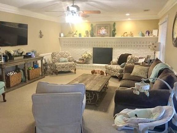 3rd image of 9222 Wheatland Dr