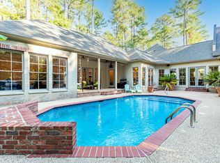 61 Marais Rdg, Hattiesburg, MS 39402