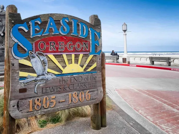 1362 Kyla Ln, Seaside, OR 97138