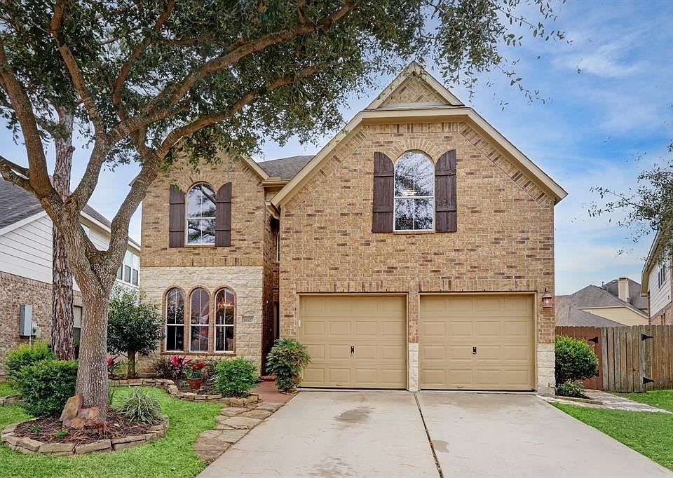 1st image of 26527 Forest Pine Ln