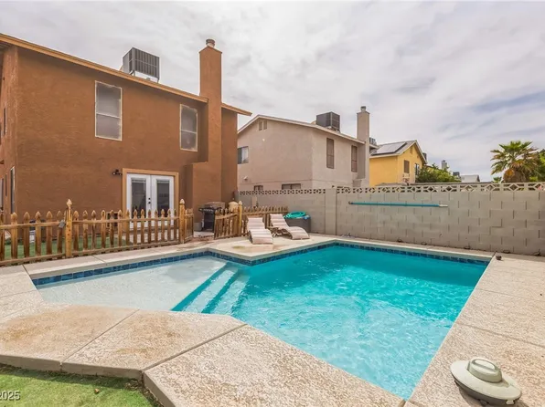 1311 Stokes St, Las Vegas, NV 89110
