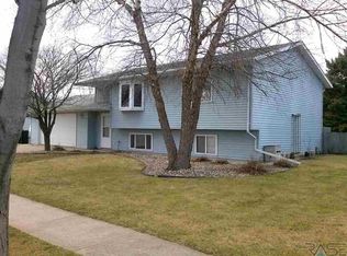 225 N James Ave, Tea, SD 57064