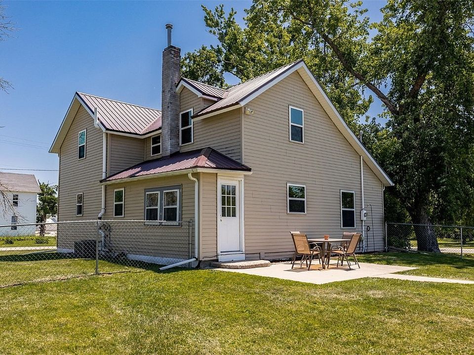 1001 1st Ave, Van Horne, IA 52346 Zillow