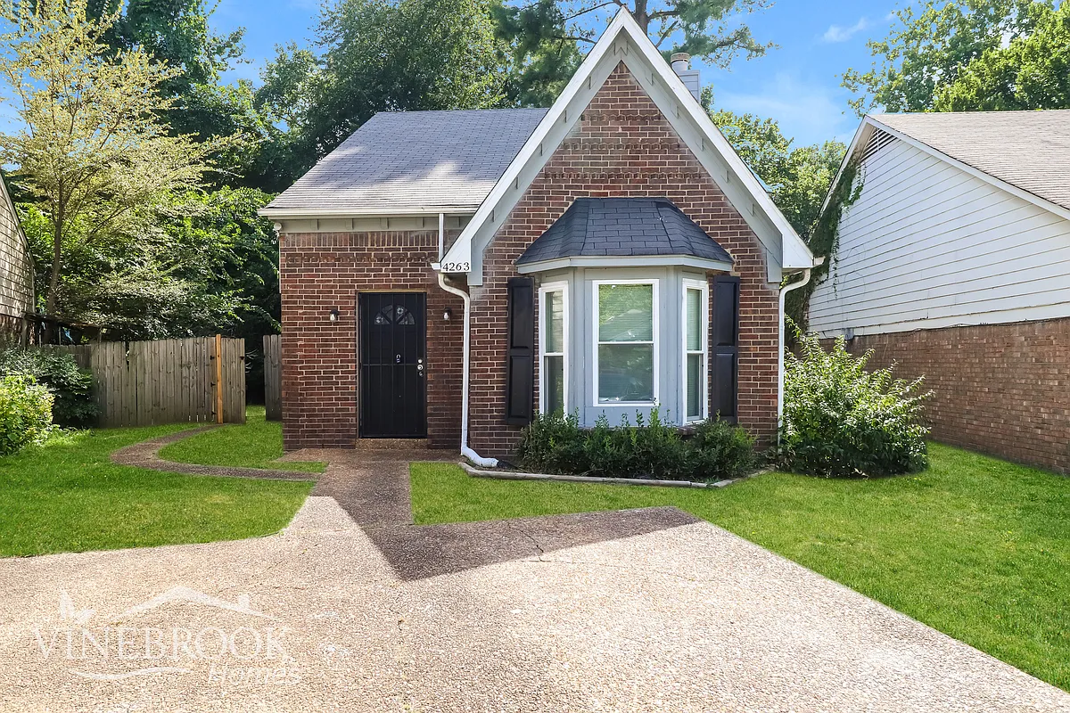 Building Photo - 4263 Cedartree Dr