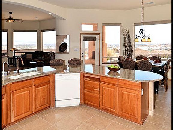 Wow! Big Open Kitchen