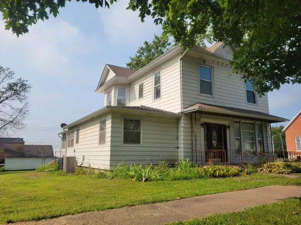 603 9th St, Pawnee City, NE 68420