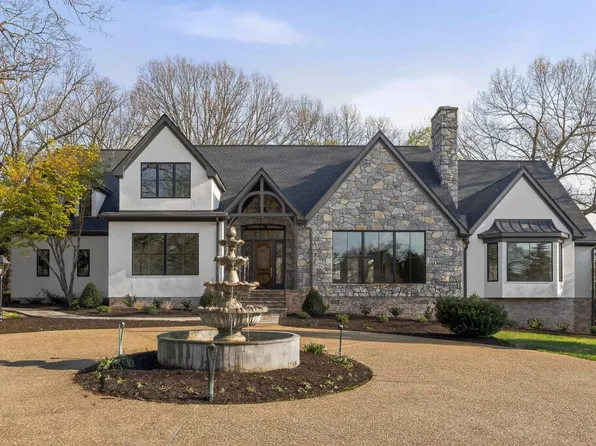 2121 Garth Rd, Charlottesville, VA 22901