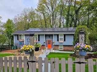 102 Shady Ln, Seneca, SC 29678