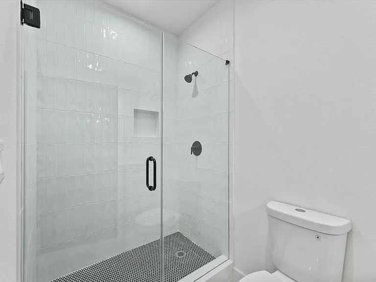 8101 Venus St — Photo 23