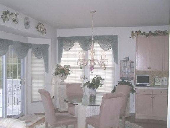 Kitchen dining area.