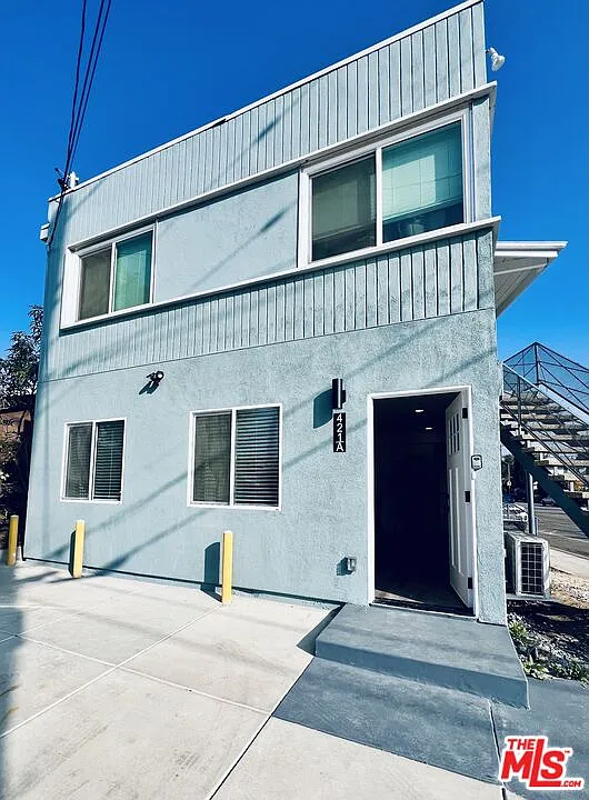 1 bed, 1.0 bath, 600 sqft, $2,125 — Photo 2
