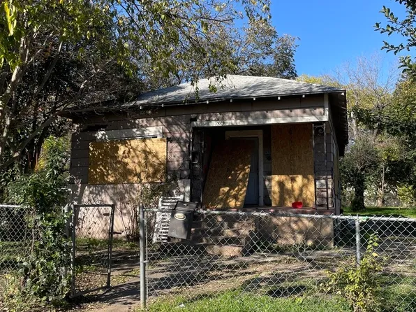 1019 CENTER ST, San Antonio, TX 78202