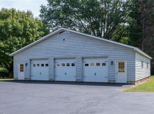 691 S Salisbury St, Mocksville, NC 27028