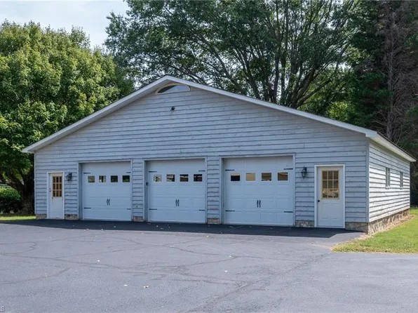691 S Salisbury St, Mocksville, NC 27028