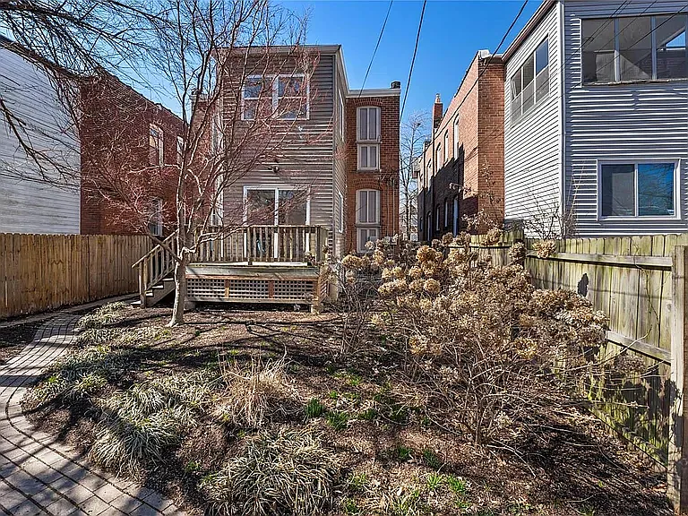2120 Portis Ave #1F — Photo 19