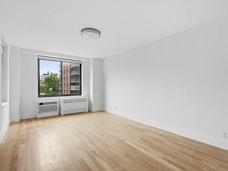 784 Columbus Ave #7M — Photo 5