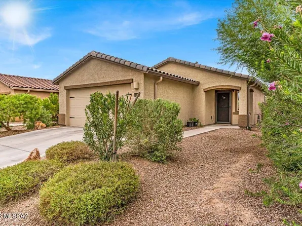 12827 N Peony Dr, Marana, AZ 85653