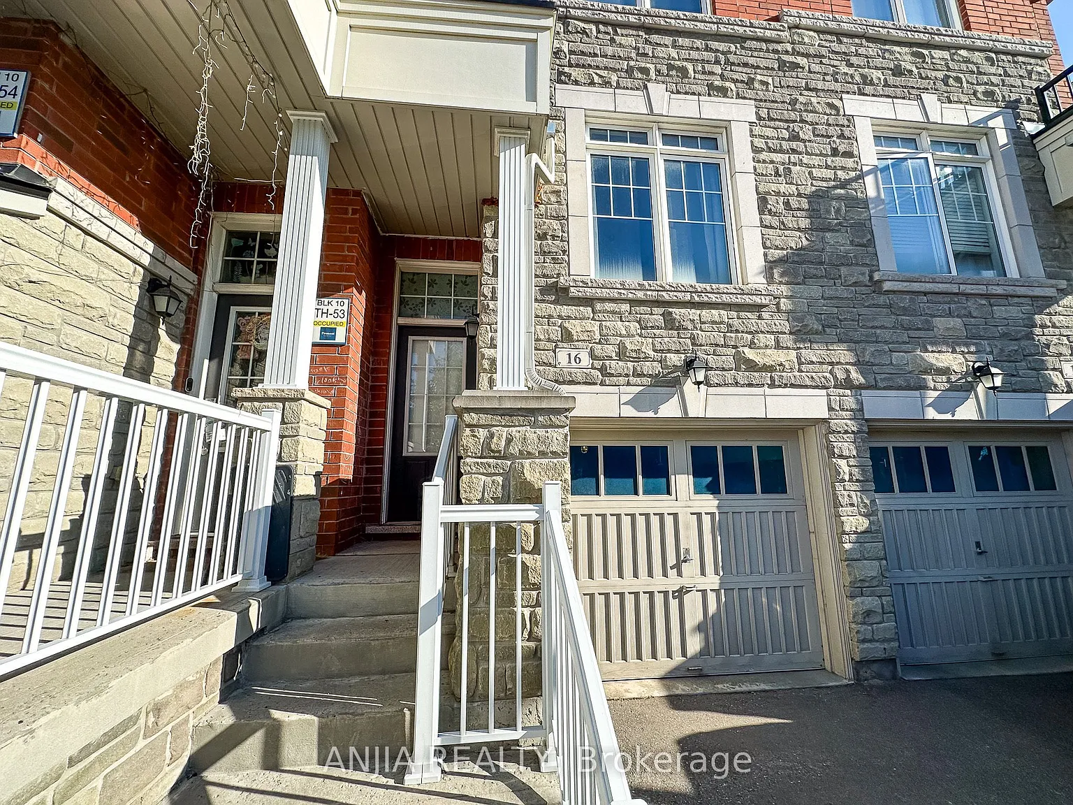 3 bed, $3,200 — Photo 3