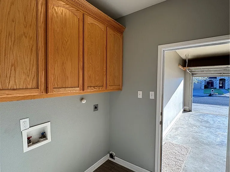5722 Loire Blvd — Photo 26