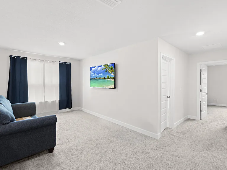 692 NE Turtleback Trl — Photo 21