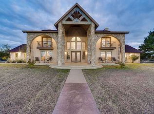 556 Bee Creek School House Rd, Grandview, TX 76050