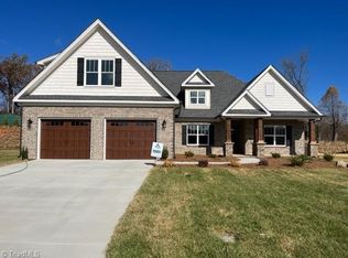 165 Grandworth Way, King, NC 27021