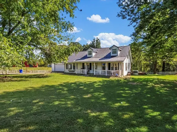 4560 Mud Lick Flippin Rd, Tompkinsville, KY 42167