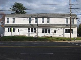 903 York Rd, Willow Grove, PA 19090