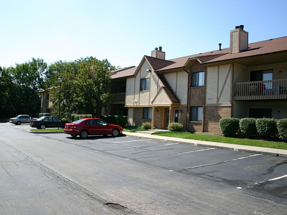 2 bedroom/ 1 bathroom building