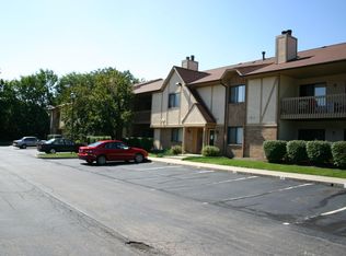 2271 Hedgerow Rd UNIT B, Columbus, OH 43220