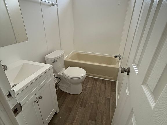 4th image of 6141 Virgil Ln