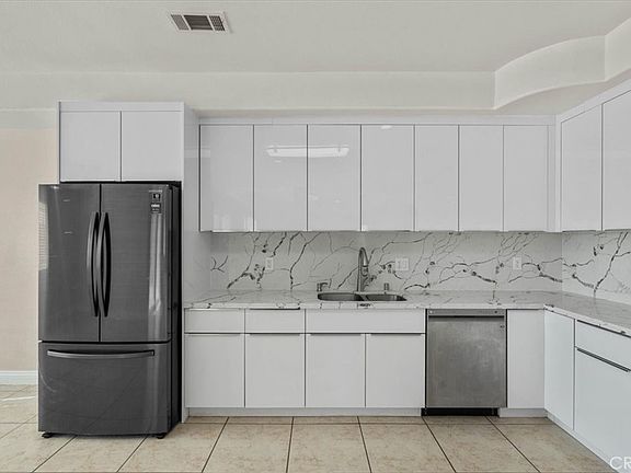 5th image of 15833 Sago Rd