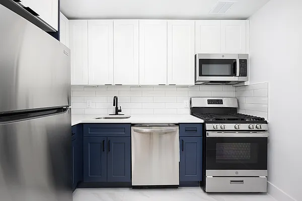 Rented by Corcoran | media 1