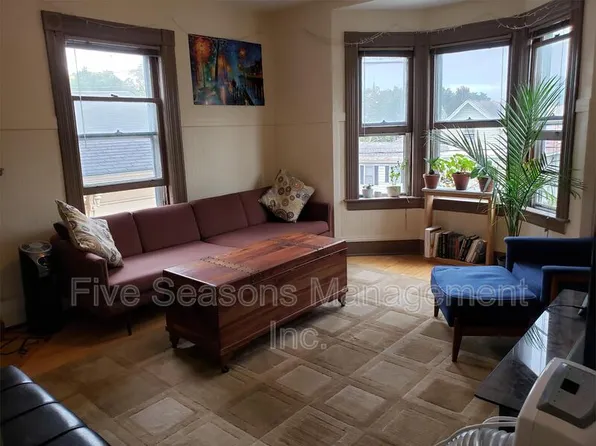 76 N Union St, Burlington, VT