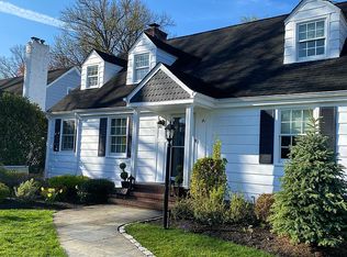 932 Carleton Rd, Westfield, NJ 07090