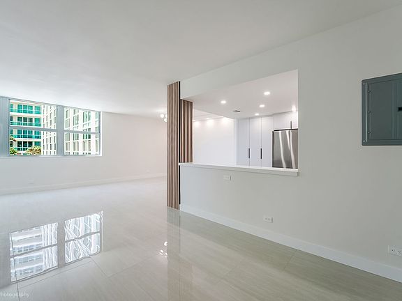 3rd image of 5055 Collins Ave APT 6F