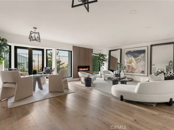 3643 Terrace View Dr, Encino, CA 91436