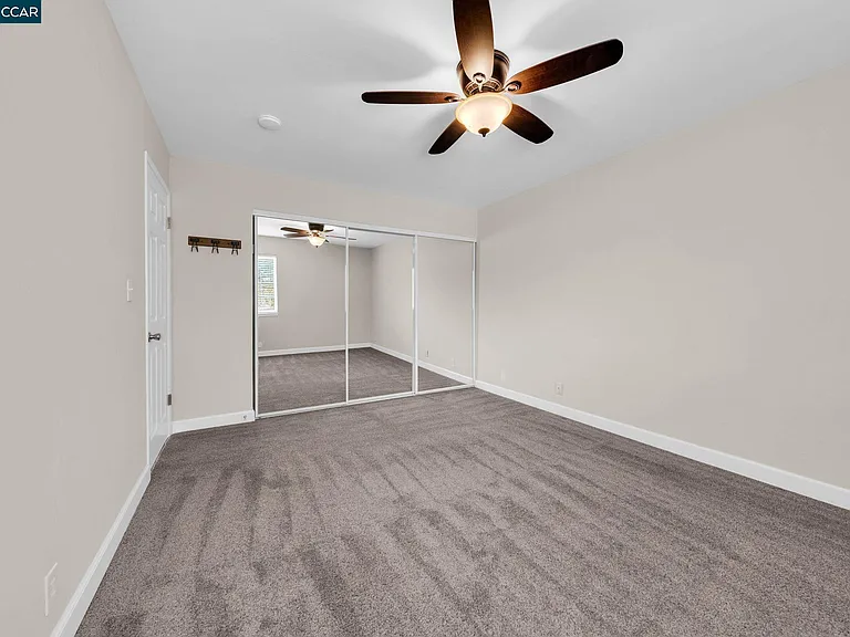 1812 Cole Ave #4 — Photo 35