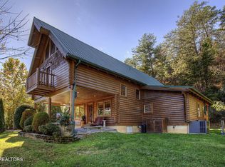 1306 Zachary Thomas Ln, Sevierville, TN 37876