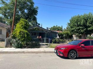1030 5th Pl, Wasco, CA 93280