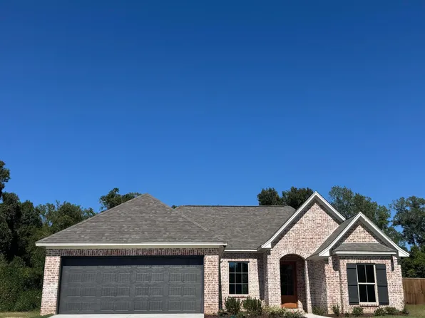 20 Hedges Plantation Pl, Natchez, MS 39120